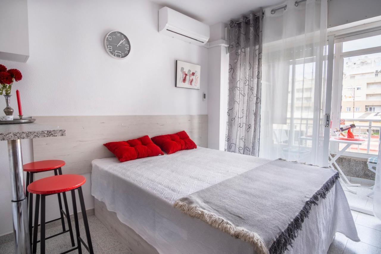Espanatour Estudio Calera 2 Daire Torrevieja Dış mekan fotoğraf